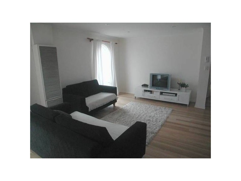 xx Dew xx, Aberfoyle Park SA 5159