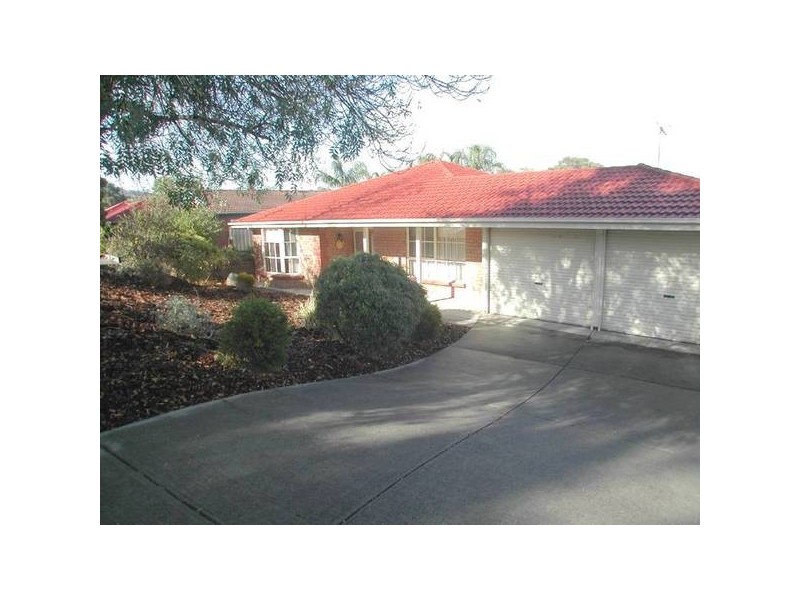 28 Nickel Drive, Aberfoyle Park SA 5159