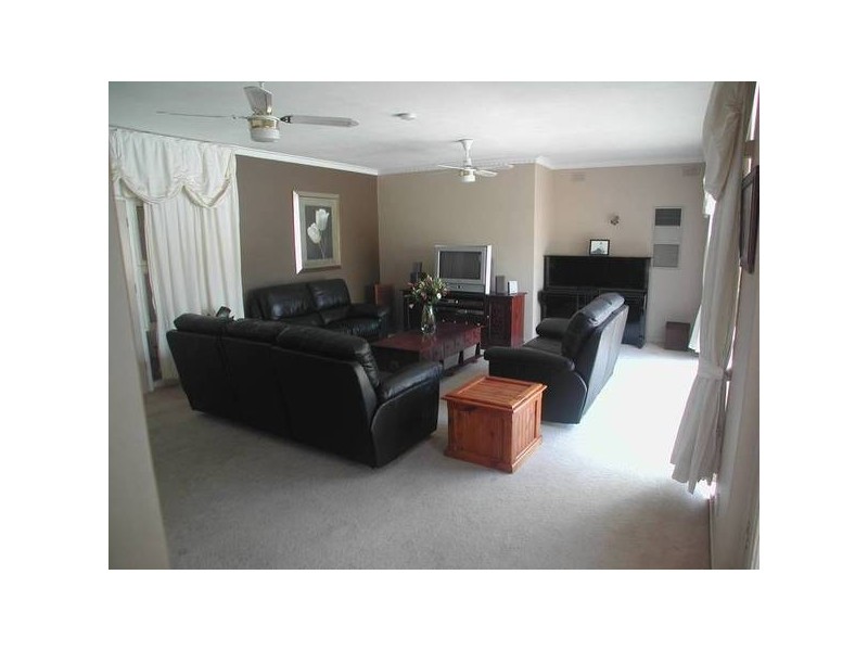 21 Laurence Street, Dover Gardens SA 5048