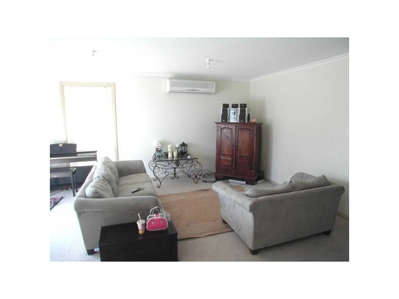 5 Hereford Lane, Woodcroft SA 5162