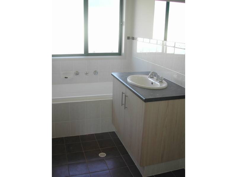 11 Seventh Avenue, Hove SA 5048