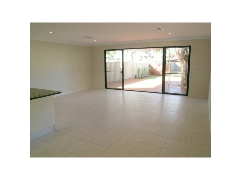 13a Dalkeith Avenue, Dover Gardens SA 5048