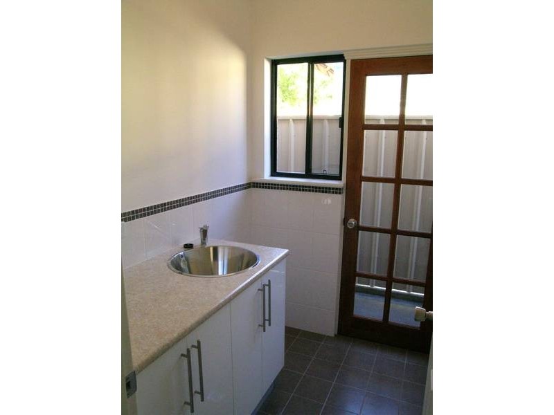 13a Dalkeith Avenue, Dover Gardens SA 5048