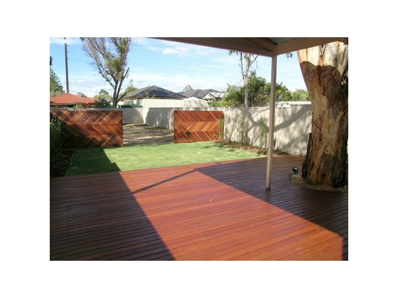 13a Dalkeith Avenue, Dover Gardens SA 5048