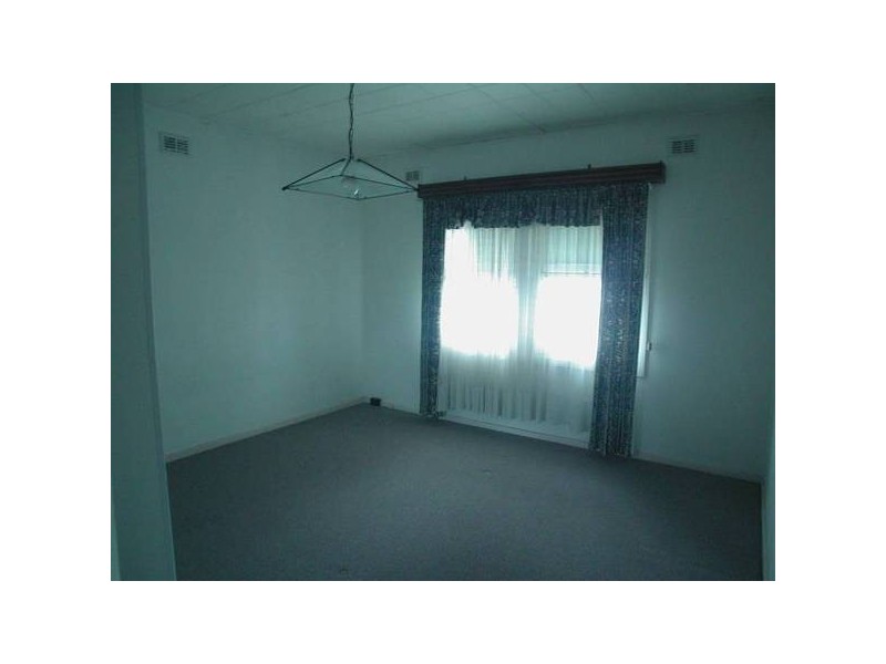 35 Neath Avenue, Dover Gardens SA 5048