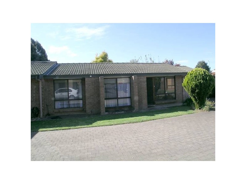 18/2a Karu Crescent, Mitchell Park SA 5043