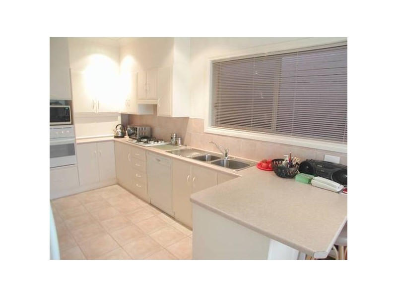 3 Carey Close, Glenelg SA 5045