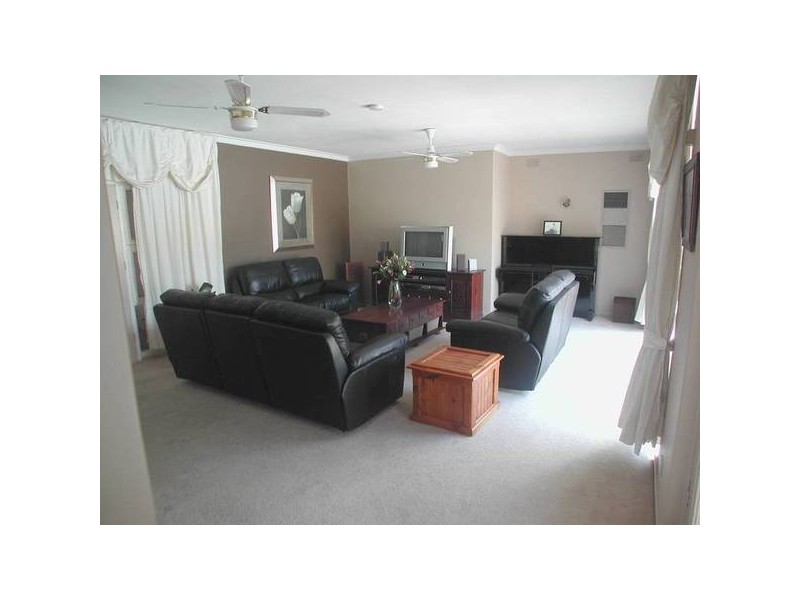 21 Laurence Street, Dover Gardens SA 5048