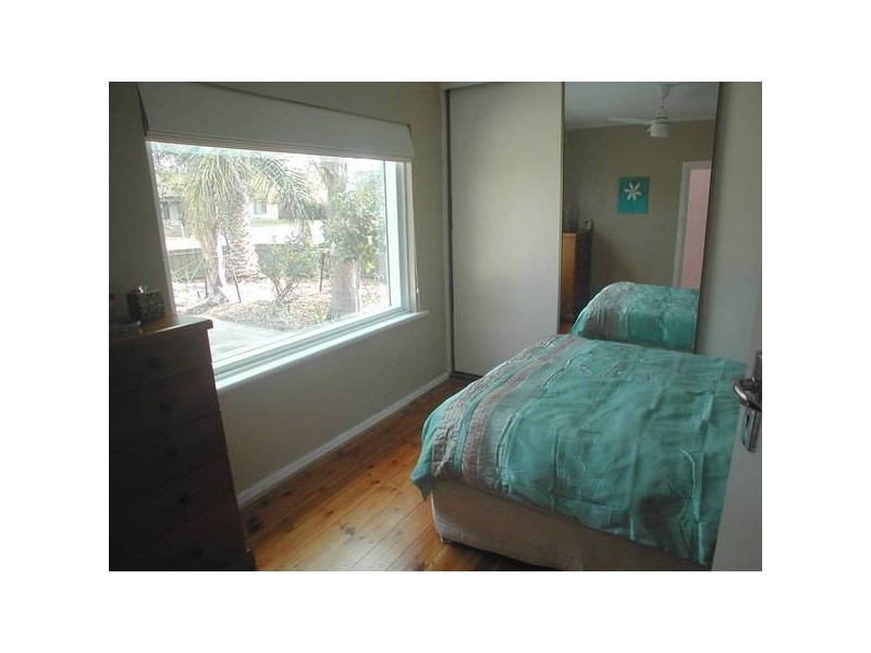 21 Laurence Street, Dover Gardens SA 5048