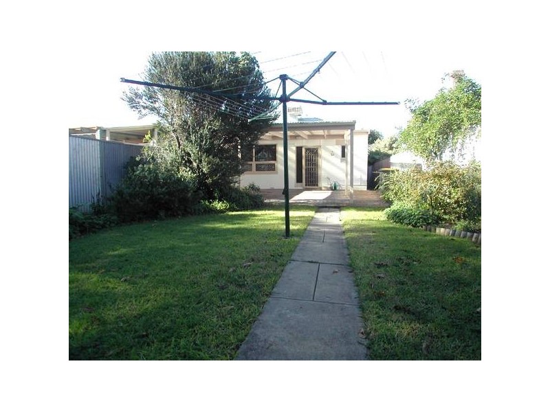 34 Clark Avenue, Glandore SA 5037