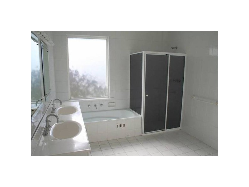 21 Laurence Street, Dover Gardens SA 5048