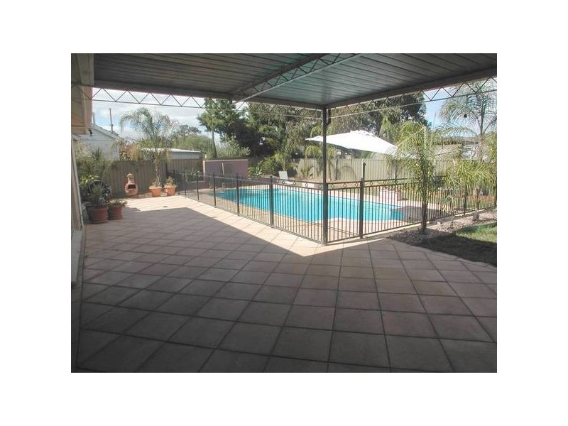 21 Laurence Street, Dover Gardens SA 5048