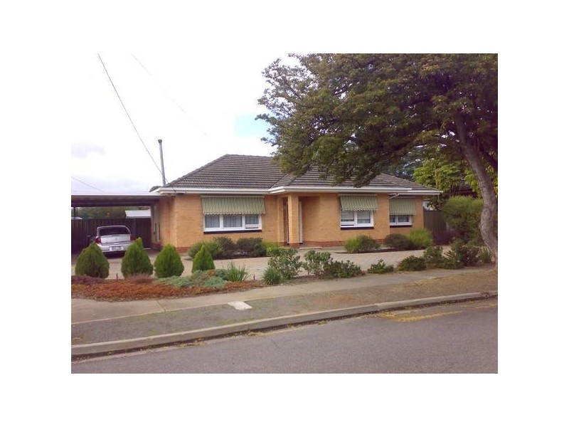 1 Winchester Avenue, Hove SA 5048