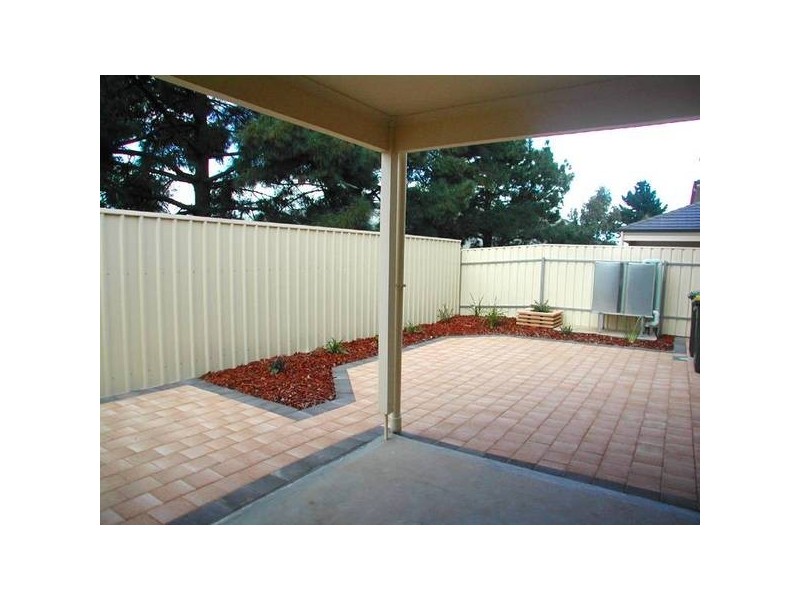 8/1 Church Crescent, Marion SA 5043