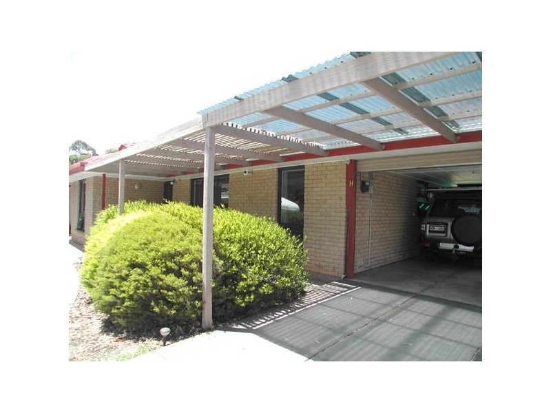 33 Regency Road, Happy Valley SA 5159