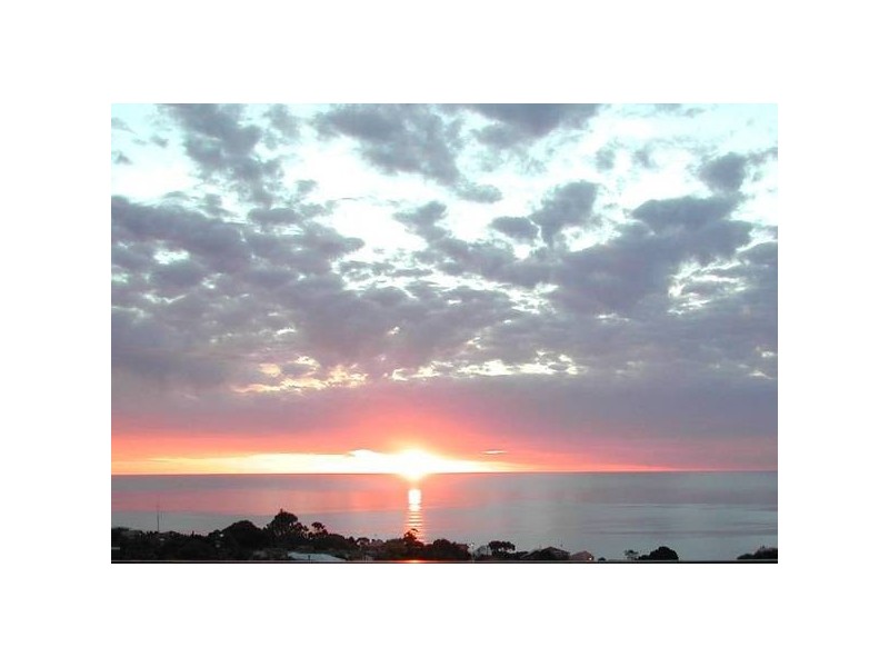 4 Moora Street, Hallett Cove SA 5158