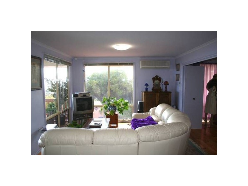 4 Moora Street, Hallett Cove SA 5158