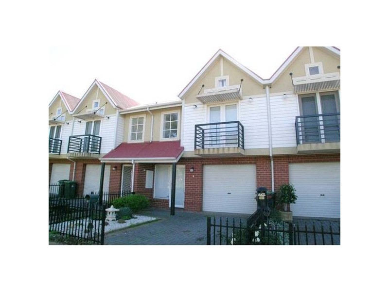 4 Abbey Road, Mitchell Park SA 5043