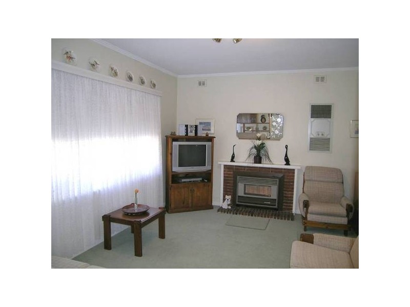 1 Winchester Avenue, Hove SA 5048