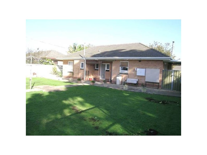 1 Winchester Avenue, Hove SA 5048