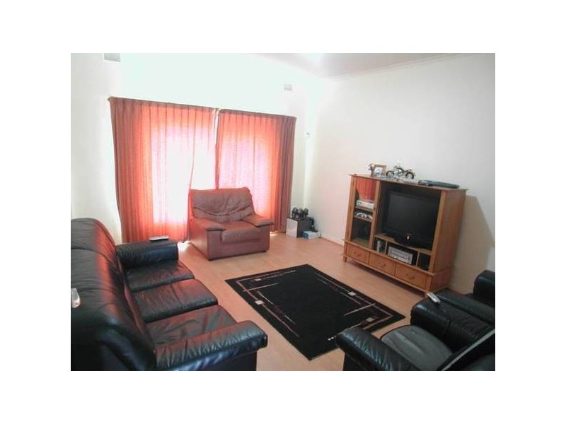 2/16 Murray Terrace, Oaklands Park SA 5046