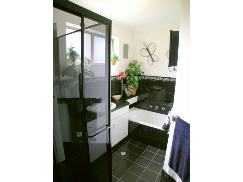 1 Karkoo Street, Seaview Downs SA 5049