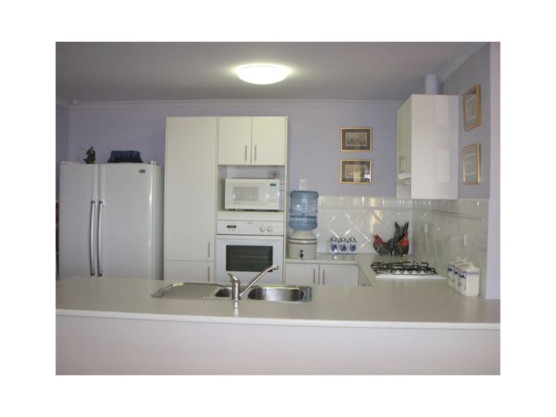 4 Moora Street, Hallett Cove SA 5158