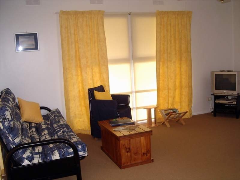 28 Reardon Street, Port Fairy VIC 3284