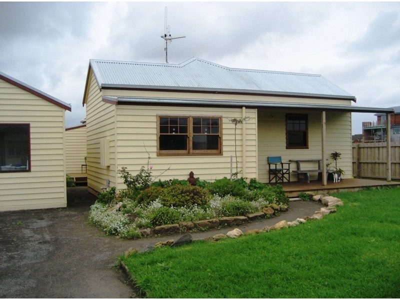 13 Jehu Street, Port Fairy VIC 3284
