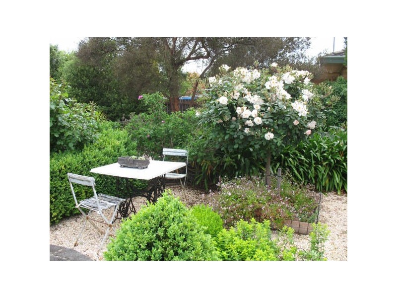 111 Commercial rd, Koroit VIC 3282