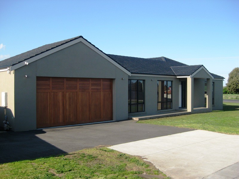 182 Princes Hwy, Port Fairy VIC 3284