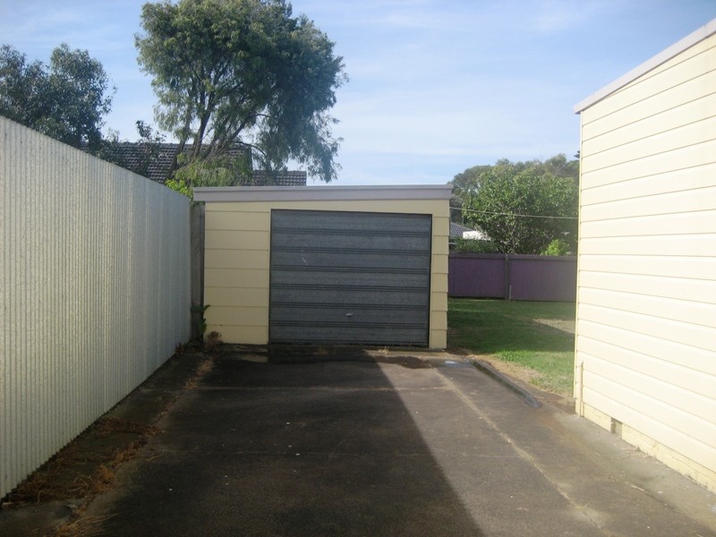 98 Cox Street, Port Fairy VIC 3284