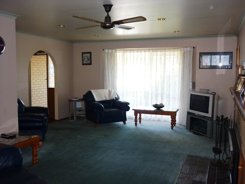 a/2 Villiers Street, Port Fairy VIC 3284