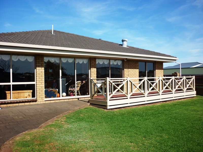 a/2 Villiers Street, Port Fairy VIC 3284