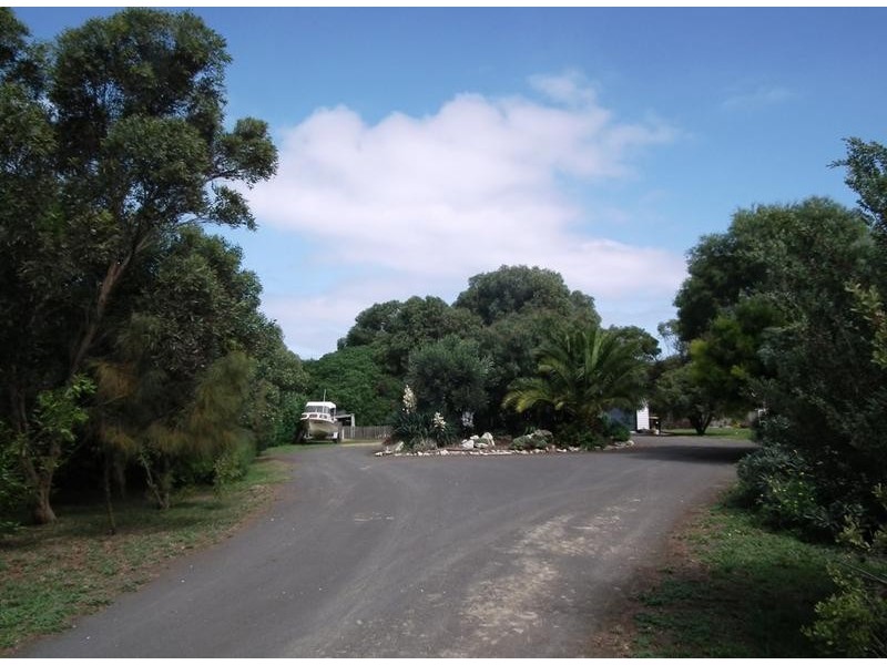 98 Princes Hwy, Port Fairy VIC 3284