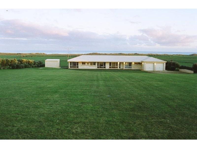 66 Andersons Road, Tower Hill VIC 3283