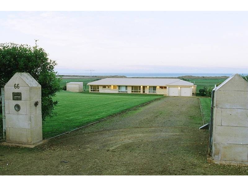 66 Andersons Road, Tower Hill VIC 3283