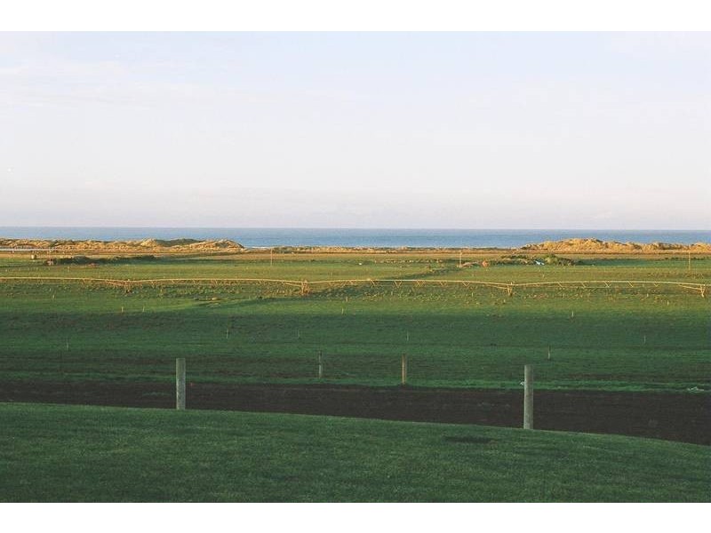 66 Andersons Road, Tower Hill VIC 3283