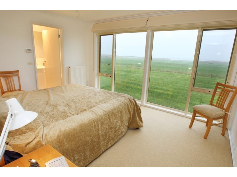 66 Andersons Road, Tower Hill VIC 3283