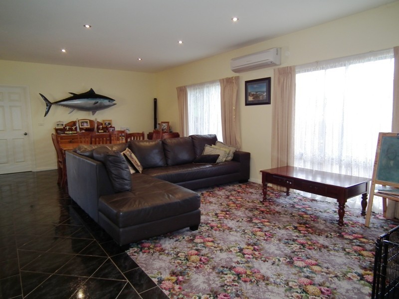 3 Osmond Lane, Port Fairy VIC 3284