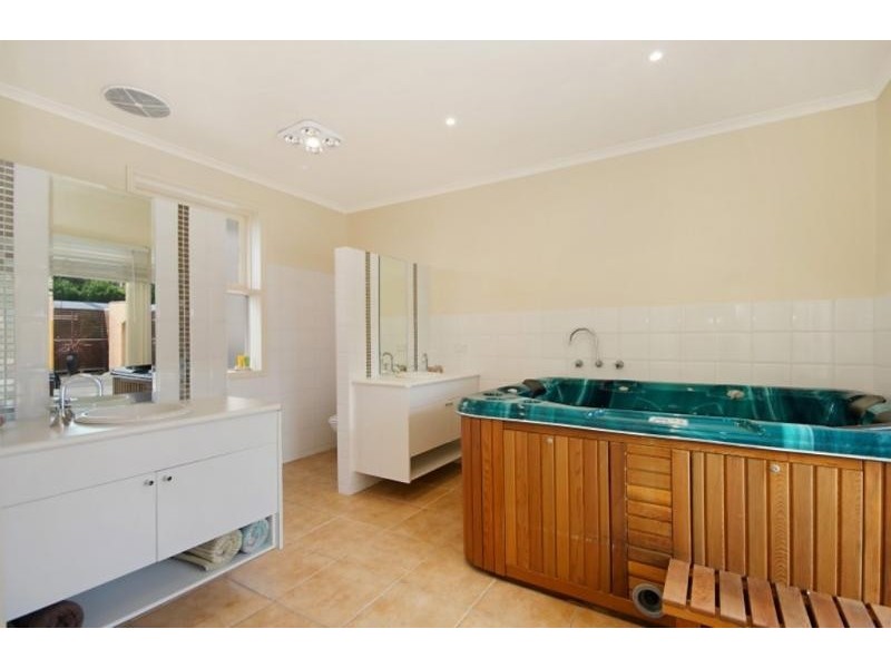 12 Villiers Street, Port Fairy VIC 3284