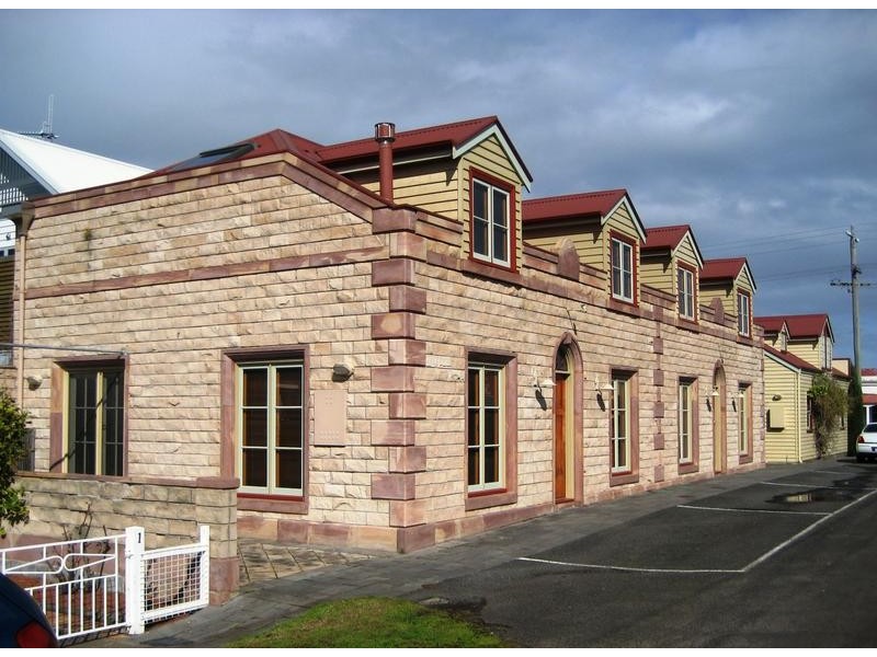 54 Bank Street, Port Fairy VIC 3284