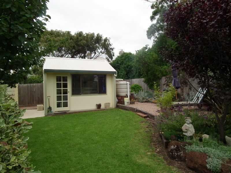 18 Villiers Street, Port Fairy VIC 3284