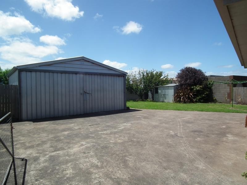 9 Ubergang Street, Port Fairy VIC 3284