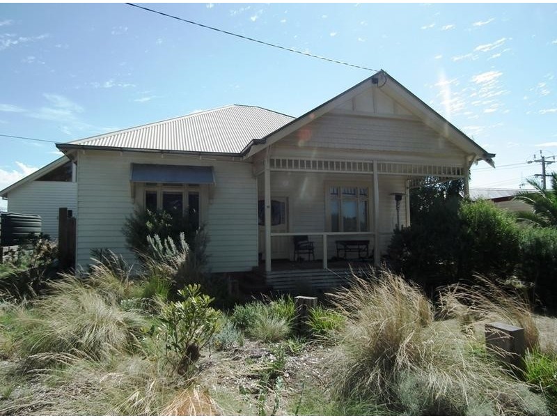 16 William Street, Port Fairy VIC 3284