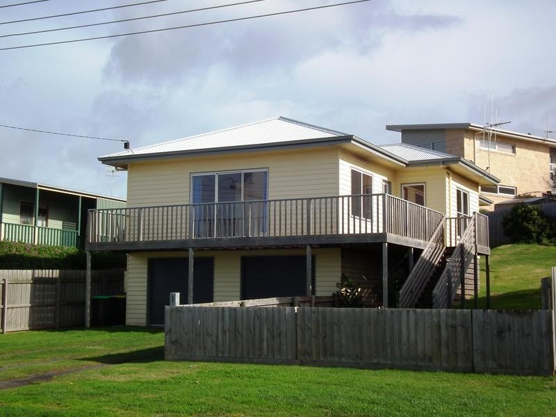 13 Powling Street, Port Fairy VIC 3284