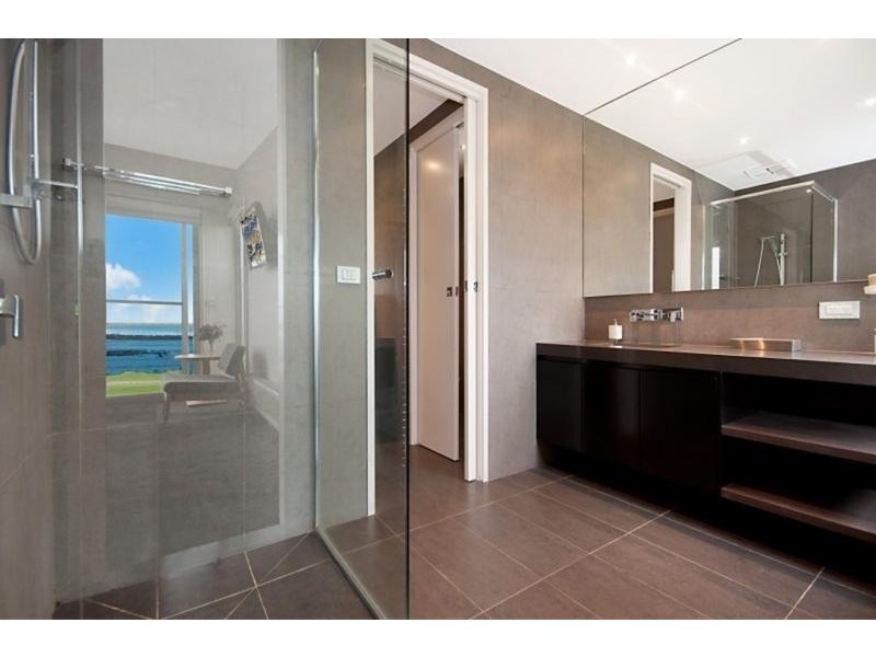 16 Ocean Drive, Port Fairy VIC 3284