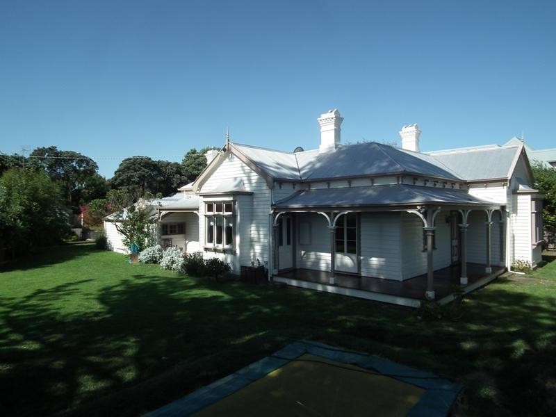 1 Sackville Street, Port Fairy VIC 3284