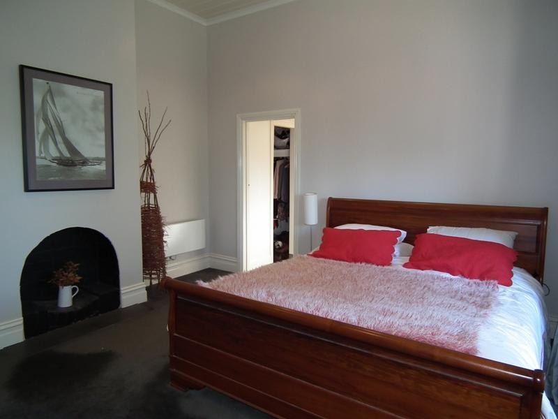 1 Sackville Street, Port Fairy VIC 3284