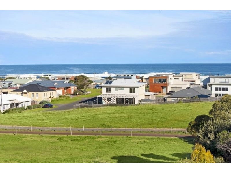 1 Seaview Way, Port Fairy VIC 3284